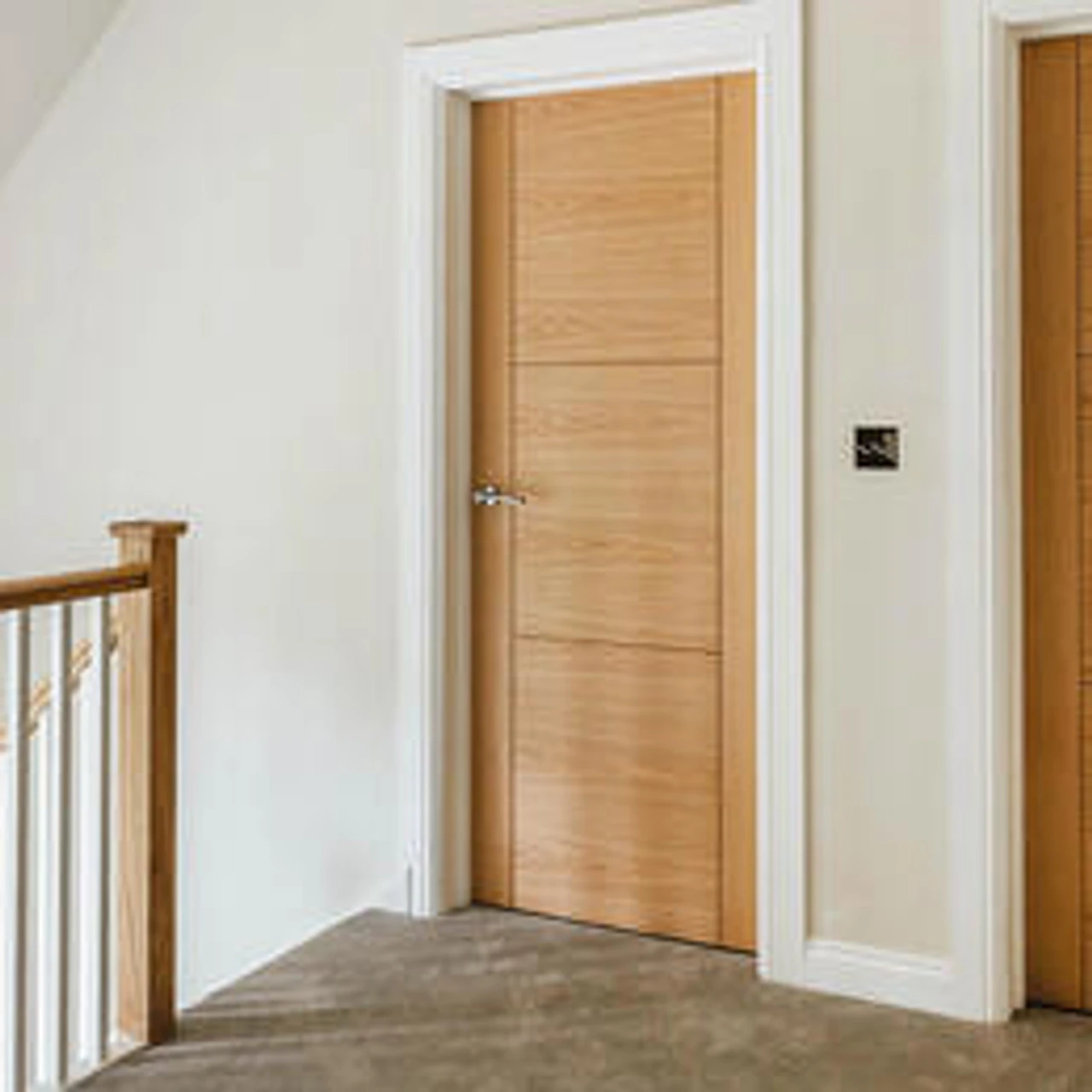 JB Kind Mistral Fully Finished Oak Fire Door 2 JB Kind Mistral Fully Finished Oak Fire Door - Image 2