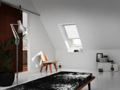 VELUX GPL 2070 Top Hung Roof Window White Painted (PK/CK/FK/UK/MK/SK) Various Sizes 23 VELUX GPL 2070 Top Hung Roof Window White Painted (PK/CK/FK/UK/MK/SK) Various Sizes -Deals Floorboards Store t.tlx oeonz5h.Xonacr6d7o.oS qoQ. 71286.1699409312